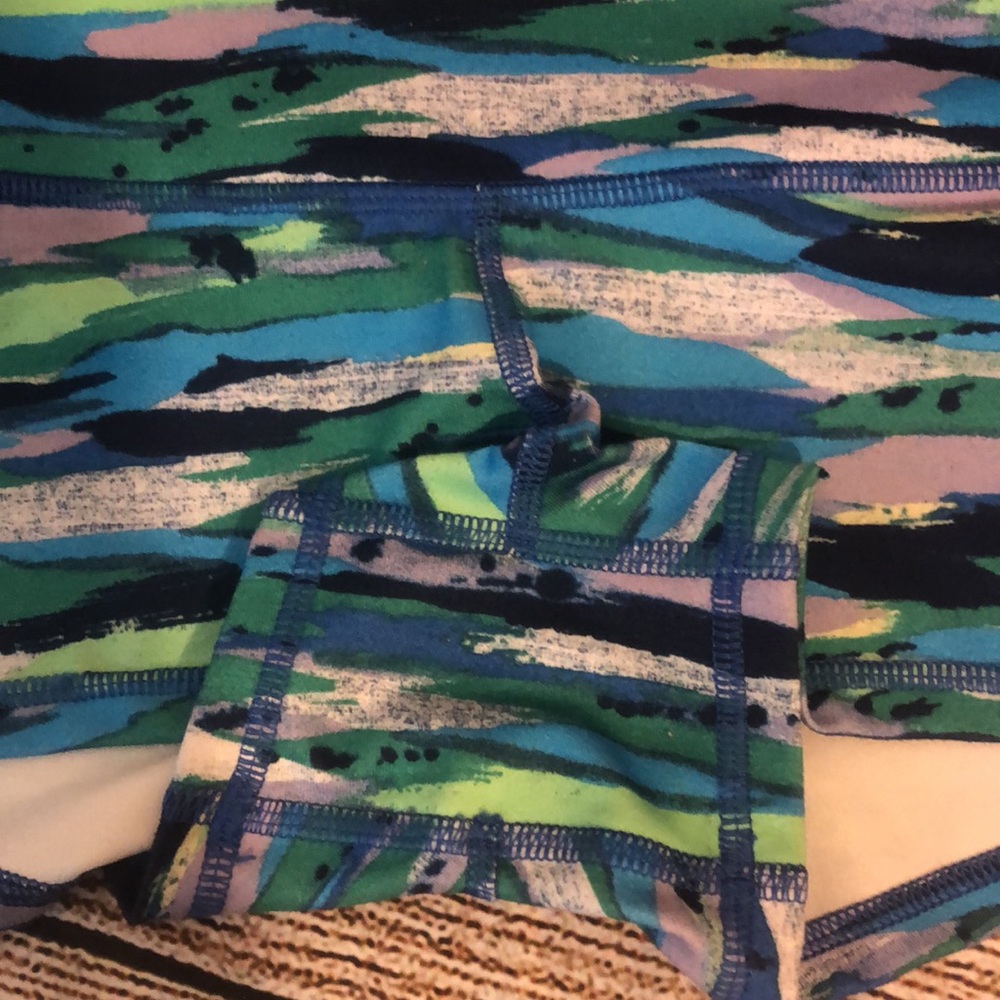 Lululemon Boogie Short (Roll Down) - Picture 6 of 10